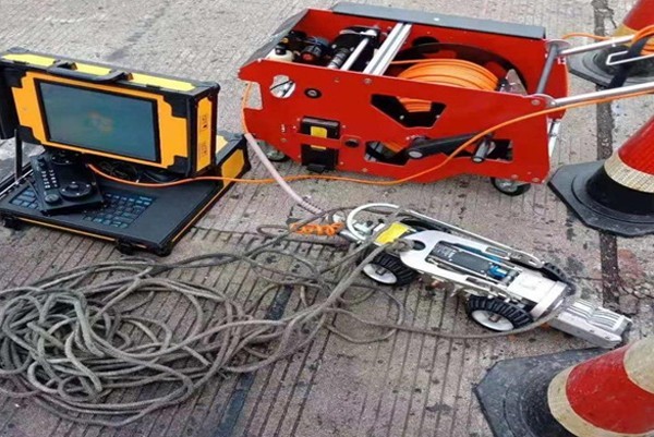 凤凰镇CCTV管道检测机器人