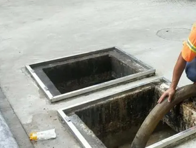 凤凰镇化粪池清理
